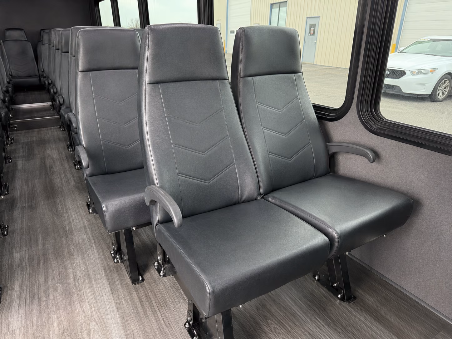 longview easy airport shuttle bus rentals in longview