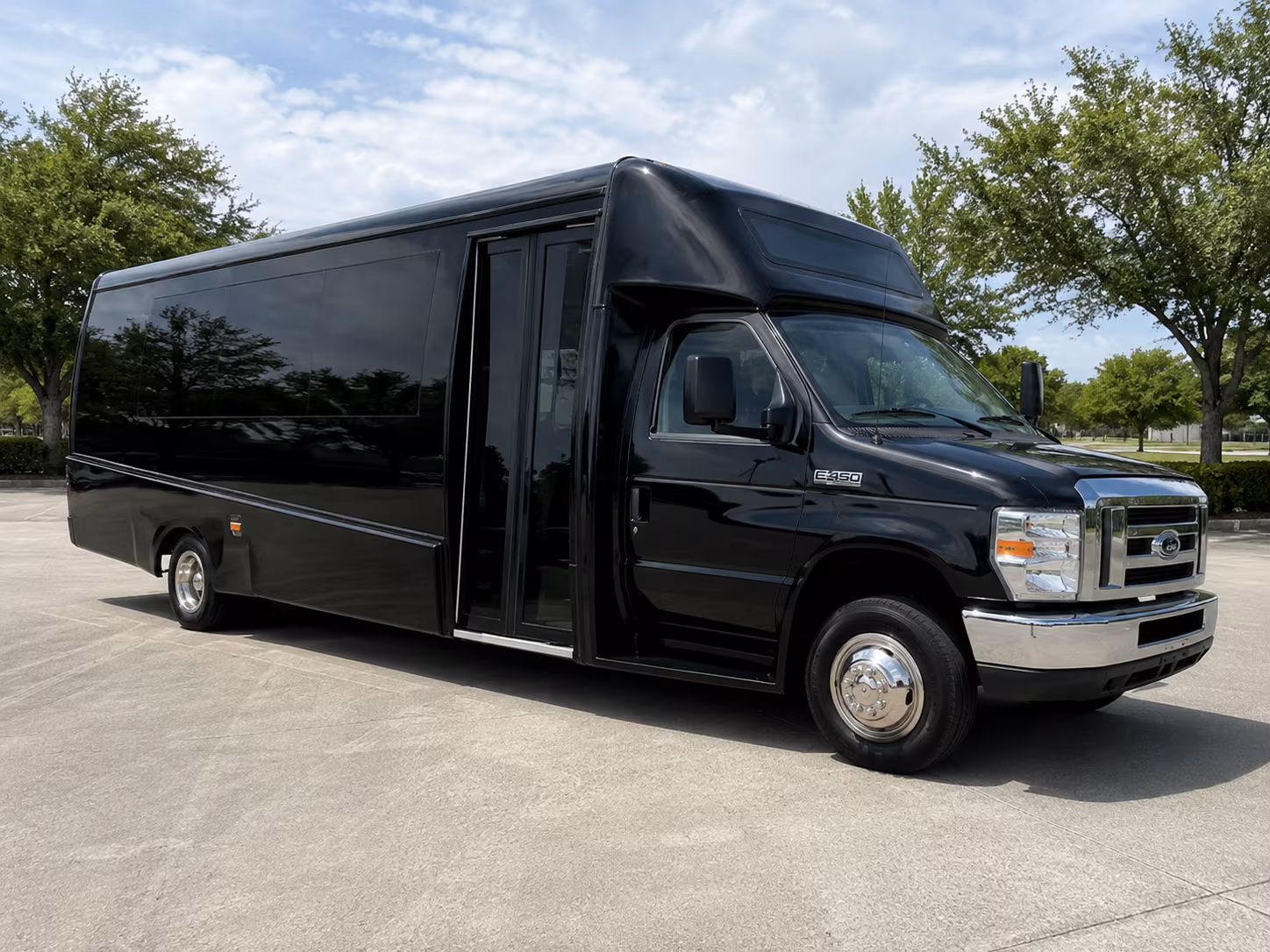 monroe show up to monroe concerts in a charter bus