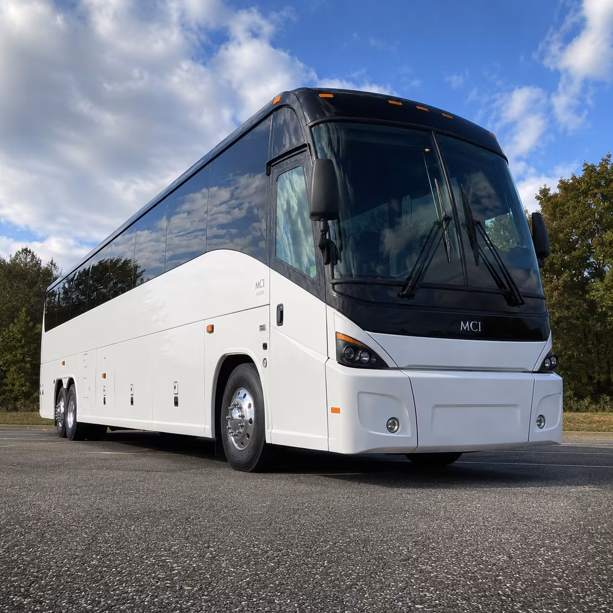 monroe timely charter buses for monroe corporate outings